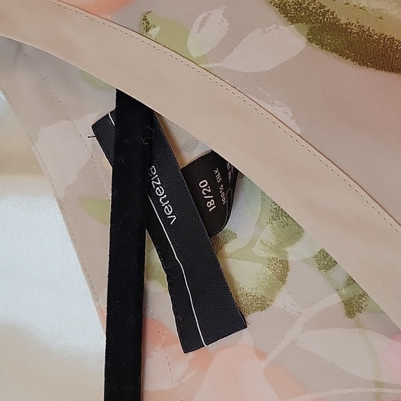 Venezia Silk Blouse 18/20 - Picture 5 of 9